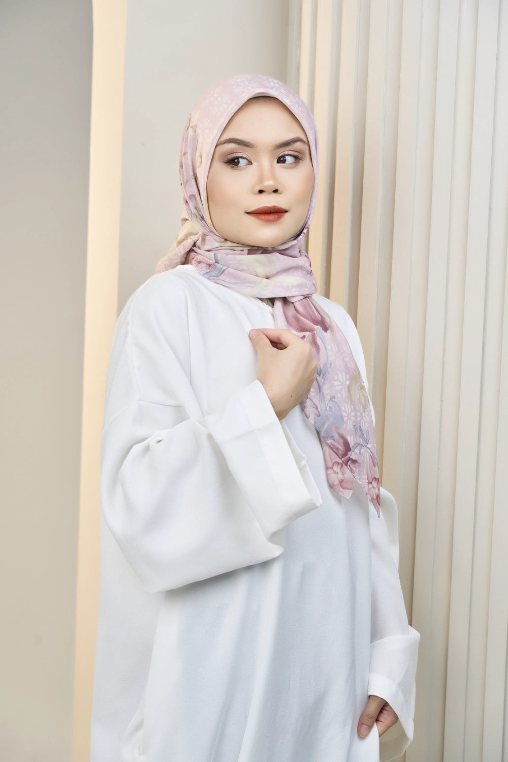 Dusty Pink tudung bawal side profile full length — Hana
